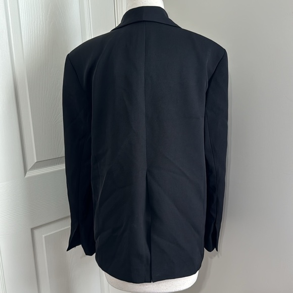 Zara Studio long sleeve black open blazer, size M - Picture 3 of 12